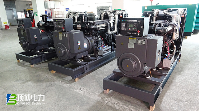 高效、穩(wěn)定、可靠：頂博柴油發(fā)電機(jī)組在夏季工業(yè)生產(chǎn)中的優(yōu)勢